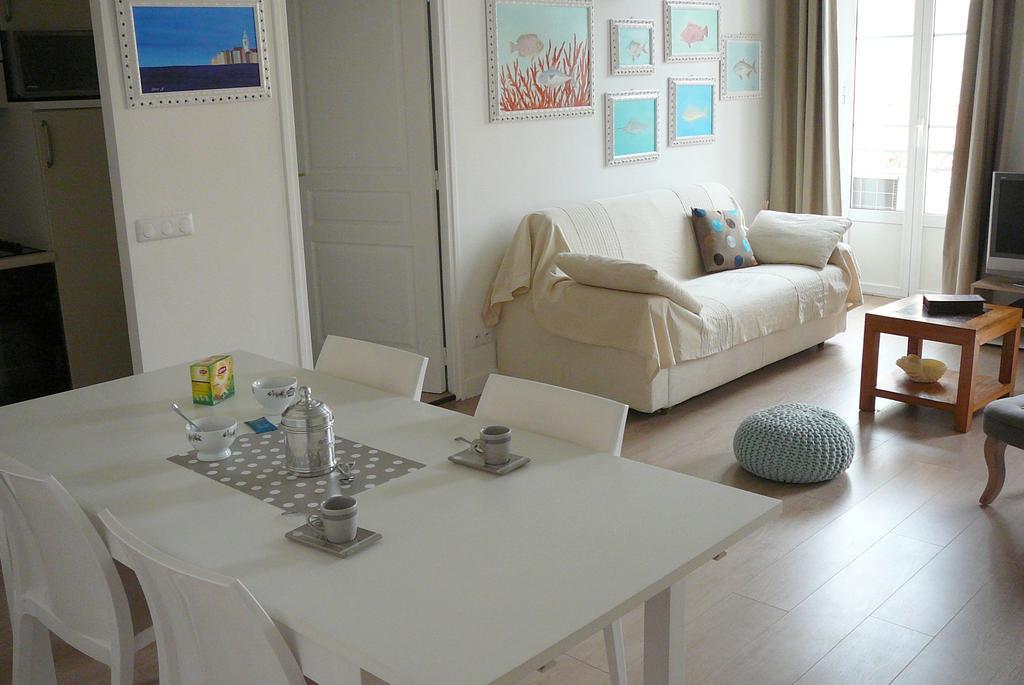 2 Bedrooms Appartement In Central Location On The Famous Place Massena Nice Exteriör bild