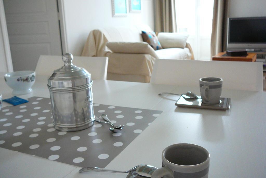 2 Bedrooms Appartement In Central Location On The Famous Place Massena Nice Exteriör bild